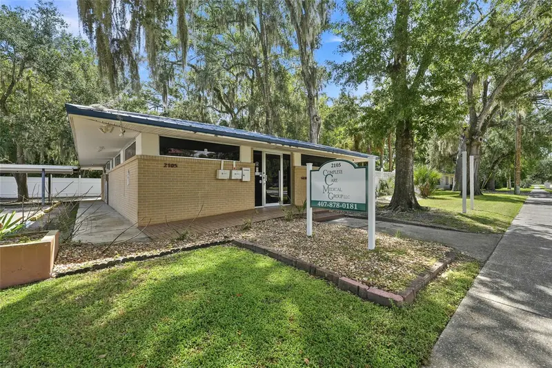 2105 S Park Ave, FL