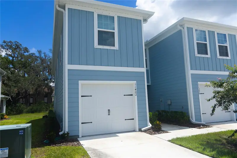 11402 Spectacled Dr, FL