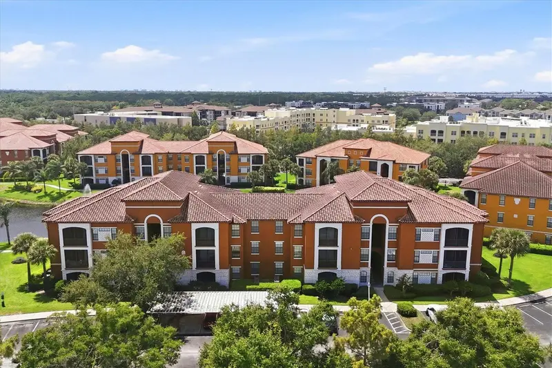 8325 38th Street Cir E #307, FL