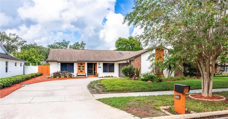 1040 Paladin Ct, FL