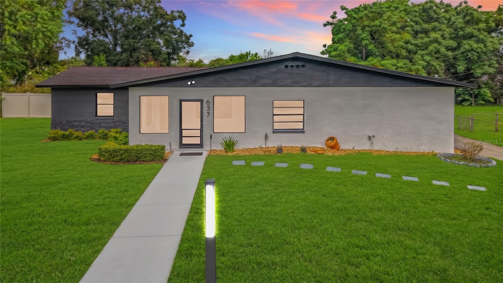 637 Pasadena Ave, FL