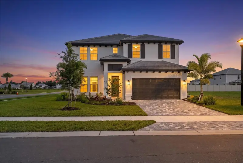Hawkstone, Riverview listing