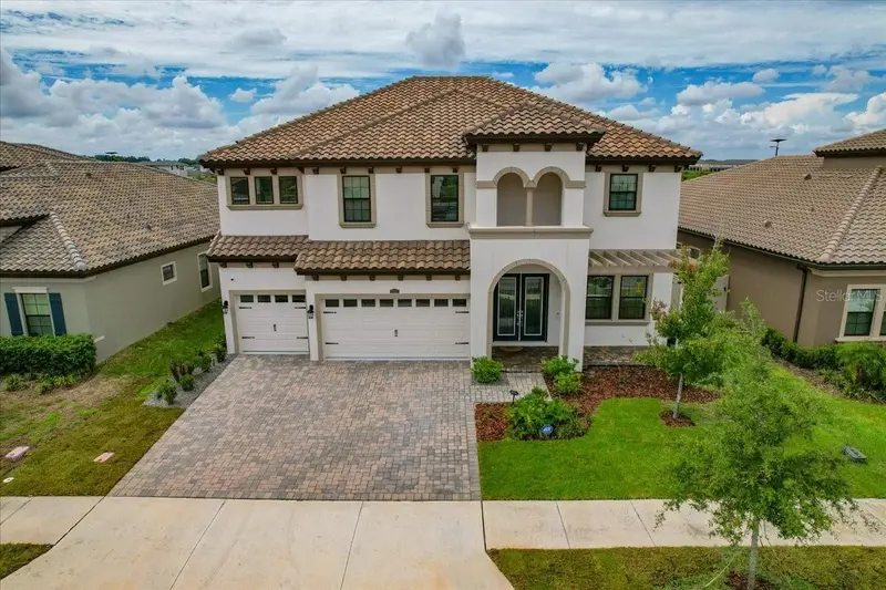 11232 Rustic Timber Loop, FL