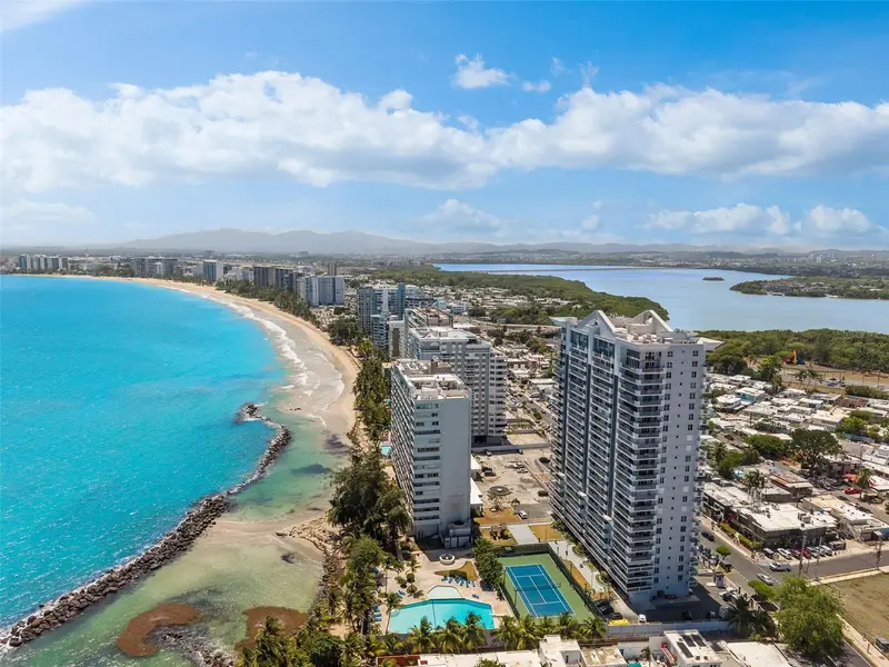3001 Avenida Isla Verde #2204, PR