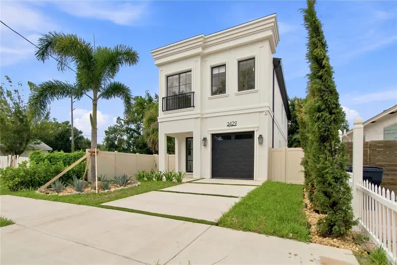 3429 W Palmetto St, FL