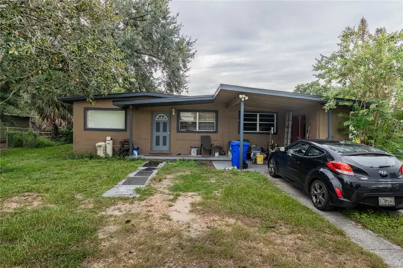 2021 S Crystal Lake Dr, FL