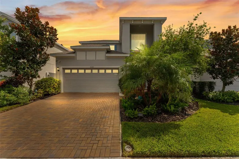 5520 Silver Sun Dr, FL