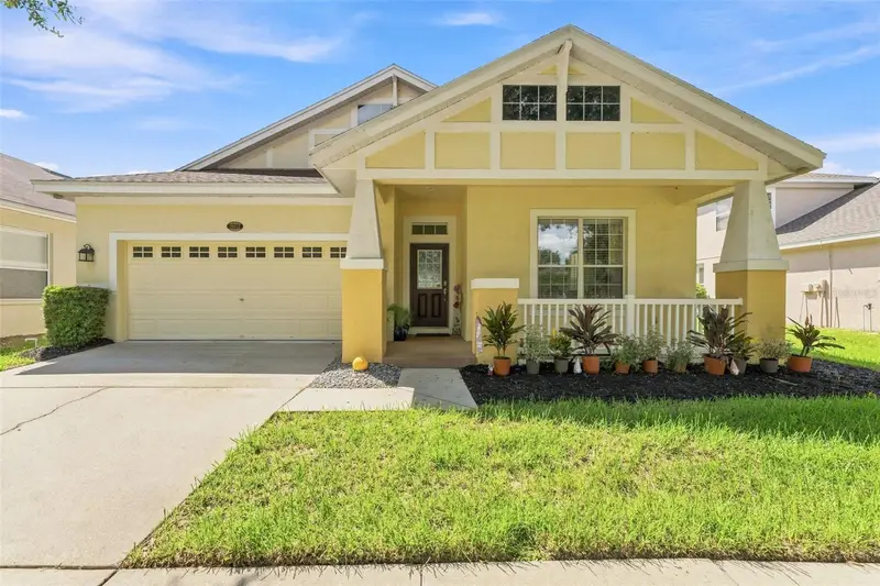18022 Lake Reflections Blvd, FL
