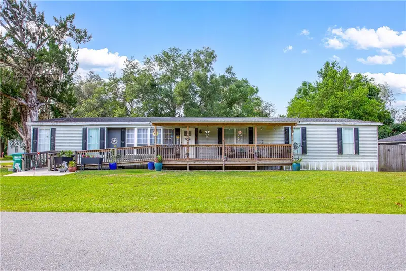 17242 Bradford Ave, FL