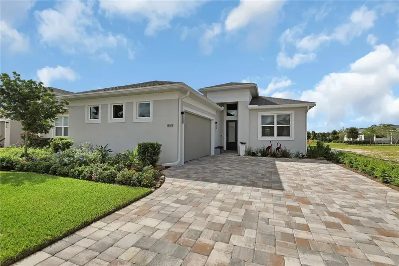 859 Liliana Dr, FL