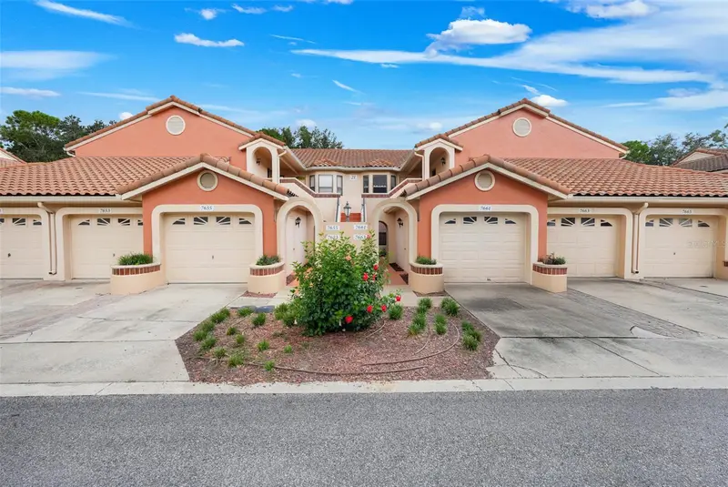 7661 Sugar Bend Dr #7661, FL