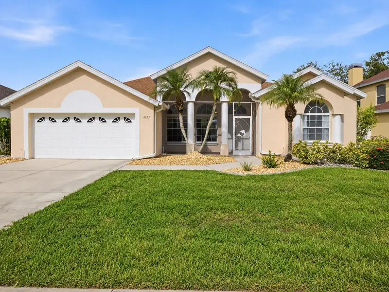 6223 Rock Creek Cir, FL