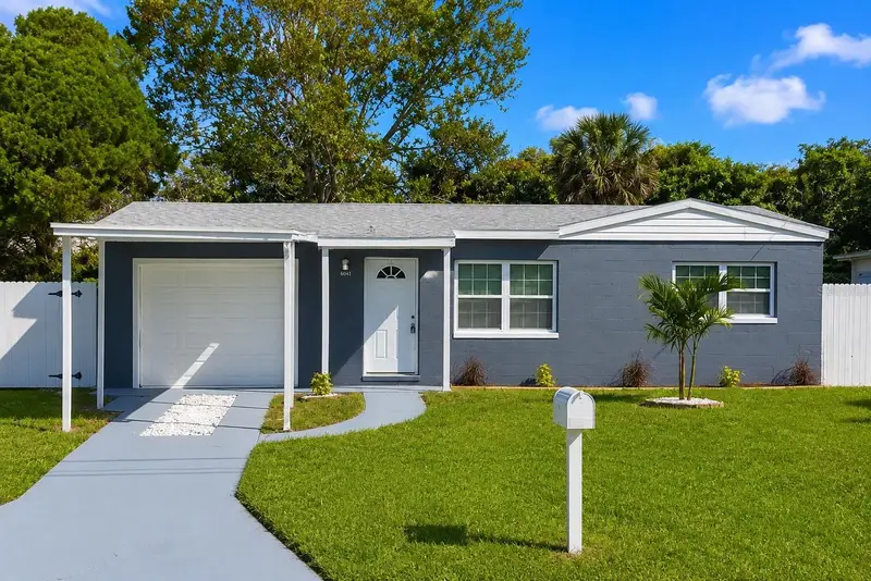 6041 Dublin Dr, FL