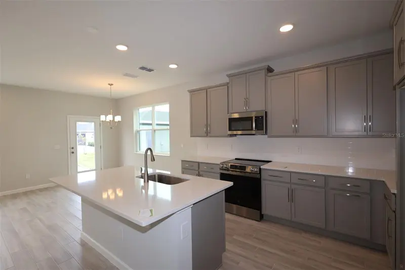1405 Hyde St, FL