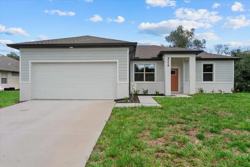 5779 N Cranberry Blvd, FL