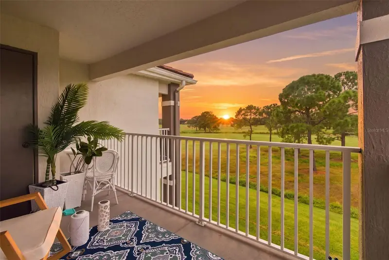 13839 Fairway Island Dr #1136, FL
