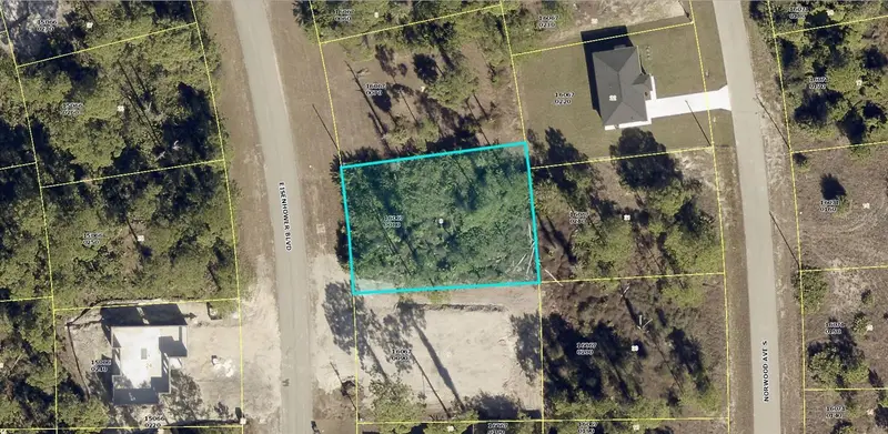 453 Eisenhower Blvd, FL