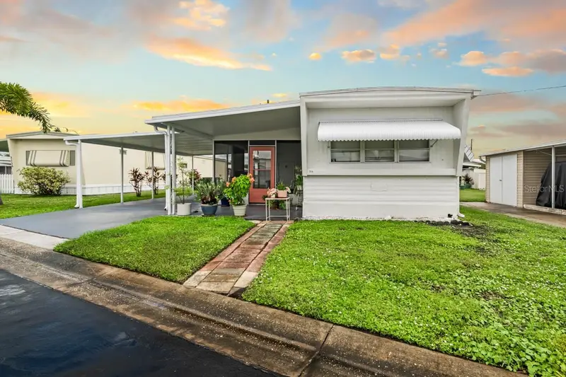 3114 Crystal Ln, FL