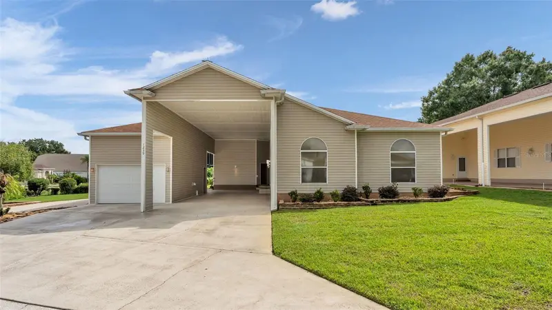 1239 Motorcoach Dr, FL