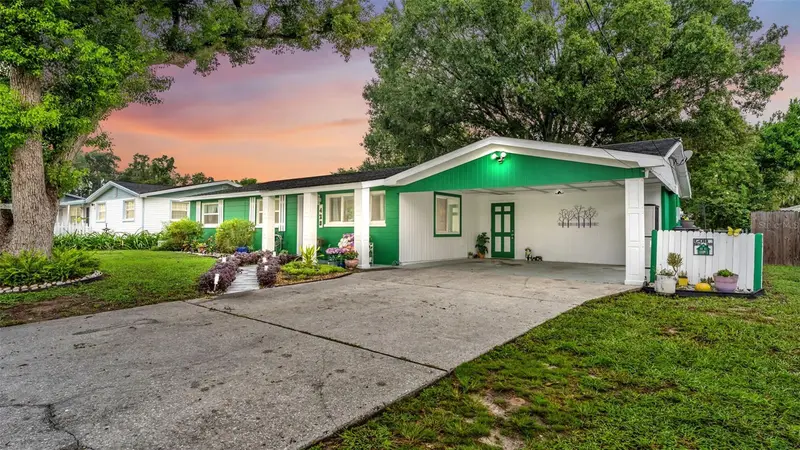 428 Fitzgerald Rd, FL