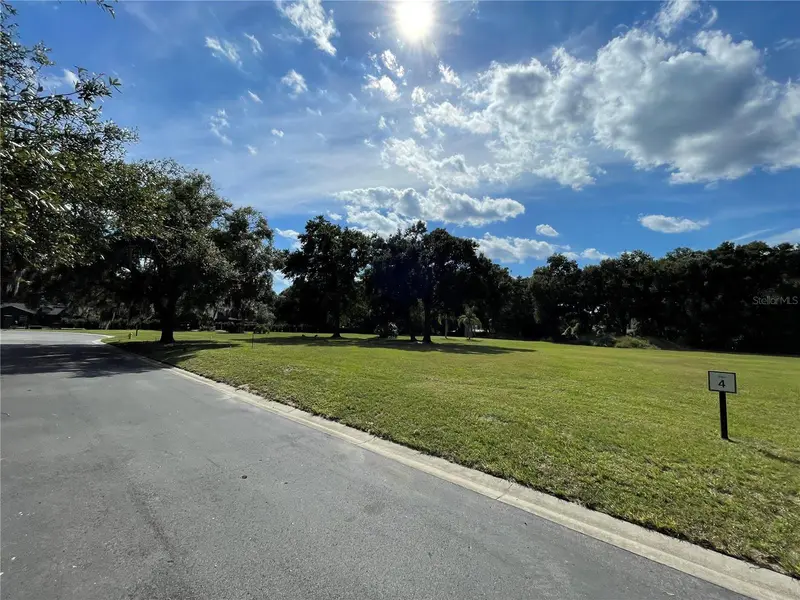 326 Gravina Pt, FL