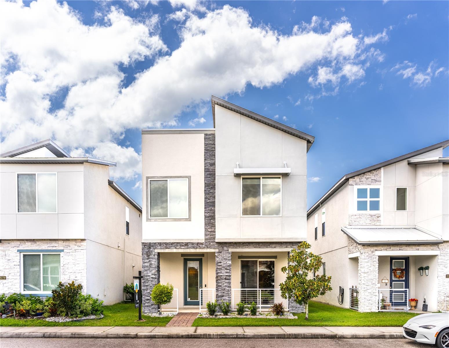 2273 Standing Rock Cir, FL