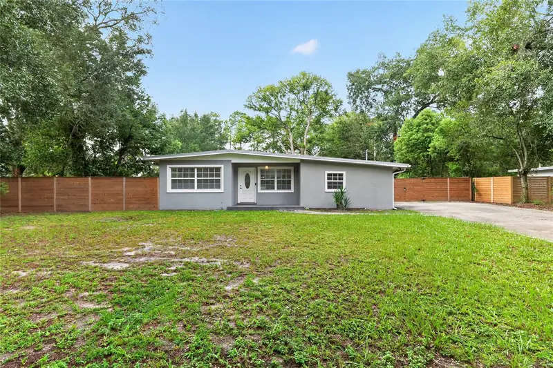 1421 Ne 17th Ave, FL