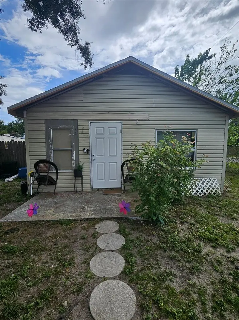 2501 N 54th St, FL