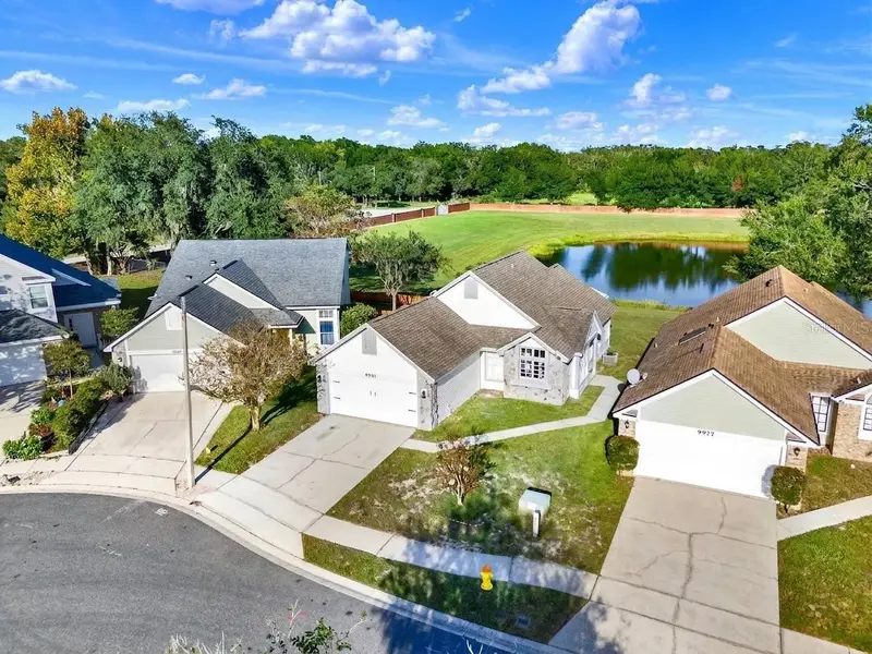 9981 Aloma Bend Ln, FL