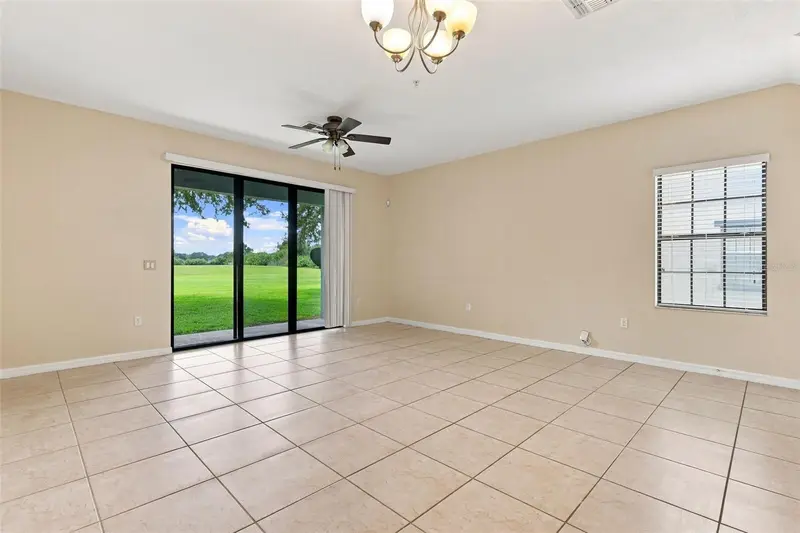 20630 Maxim Pkwy, FL