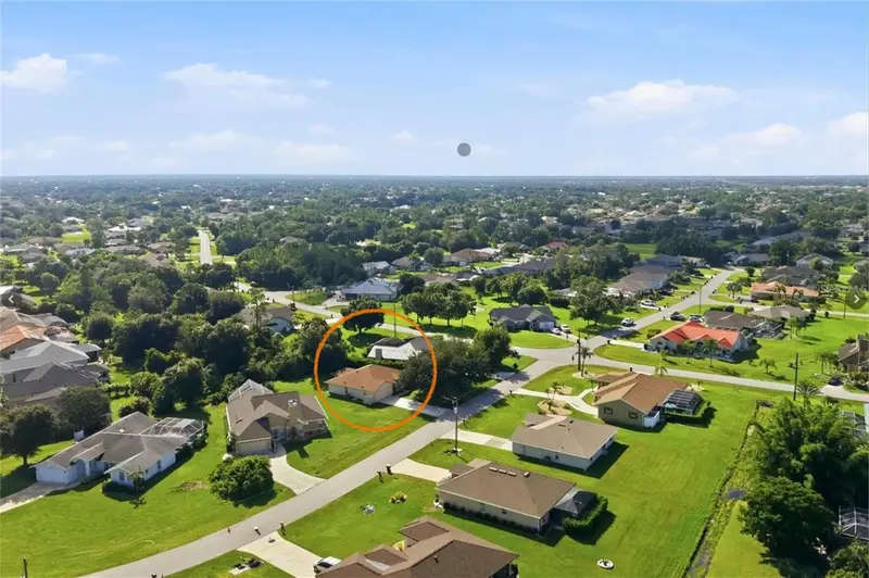 110 Cabello St, FL