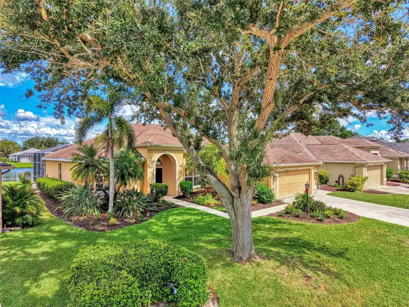 6721 Carlyle Ln, FL