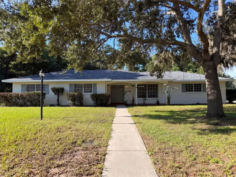 601 Carolyn Dr, FL