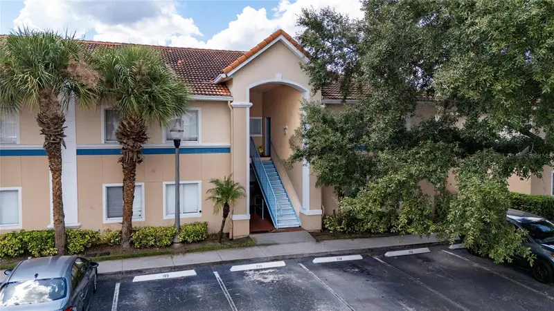 515 Villa Del Sol Cir #205, FL