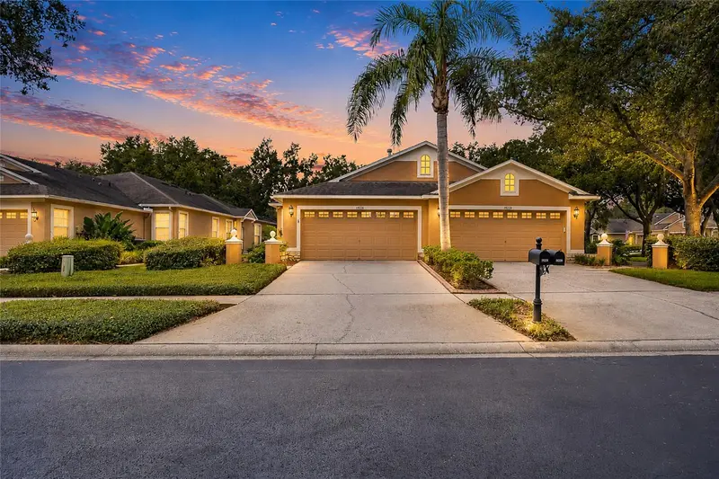 19126 White Wing Pl, FL