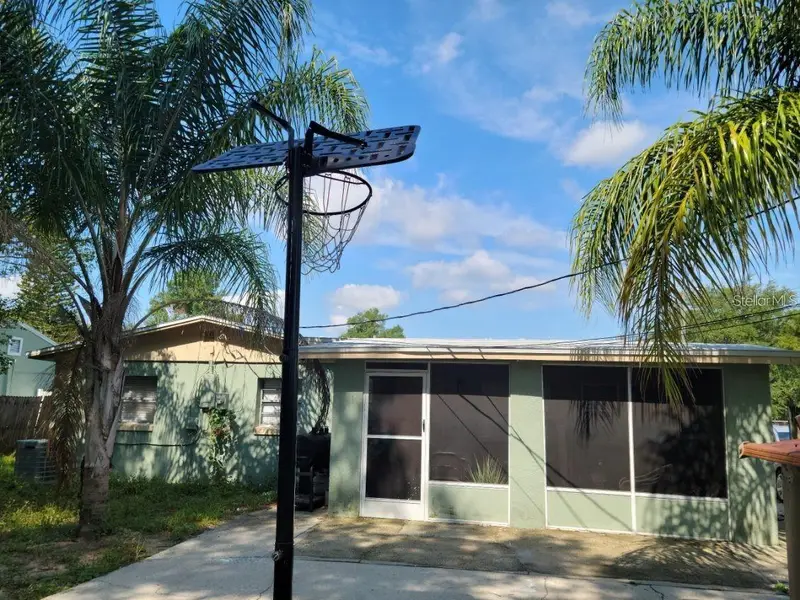 661 Encino Way, FL