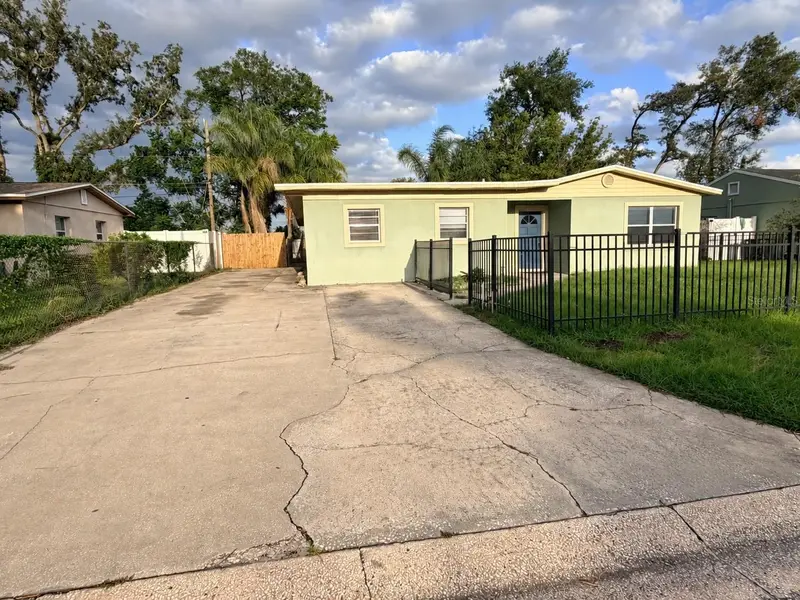 661 Encino Way, FL