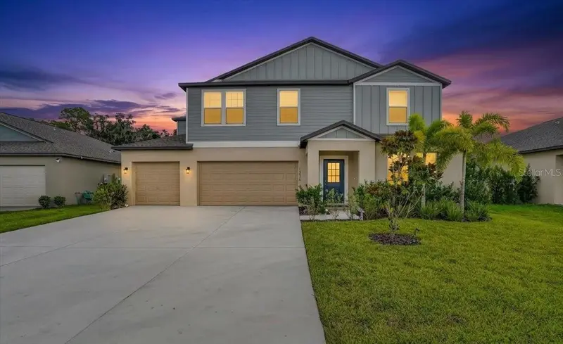 Prosperity Lakes listing
