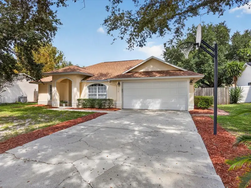 1119 Kenworth Dr, FL