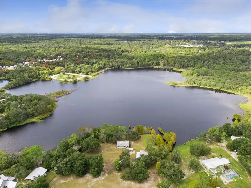 Lake Helen listing