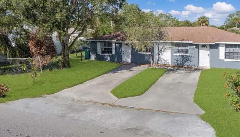 1324 59th Ave E, FL