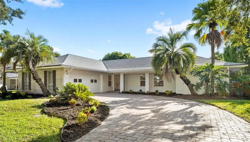 618 Blairshire Cir, FL
