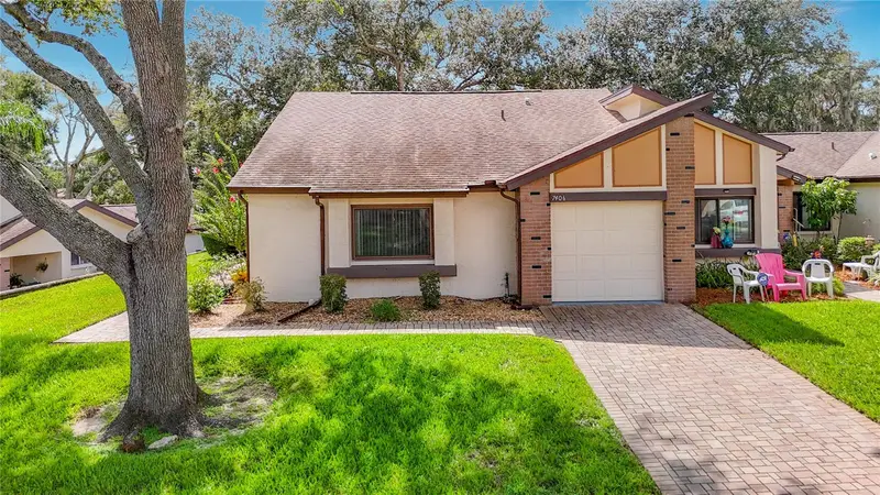 7406 Heather Walk Dr, FL