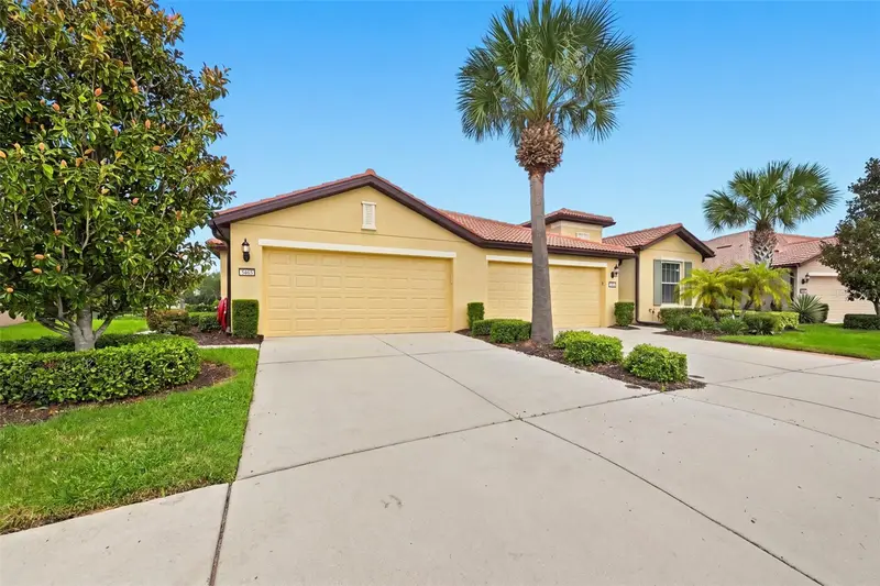 5465 Sunset Falls Dr, FL