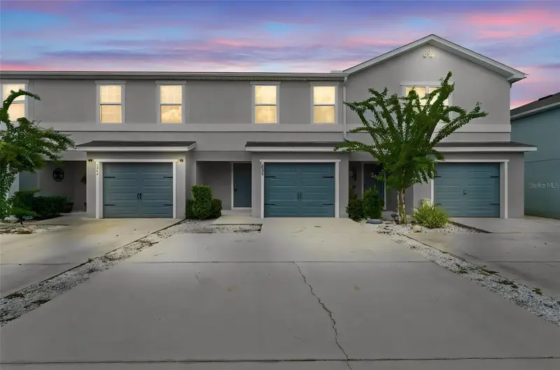 2956 Fieldwood Cir, FL