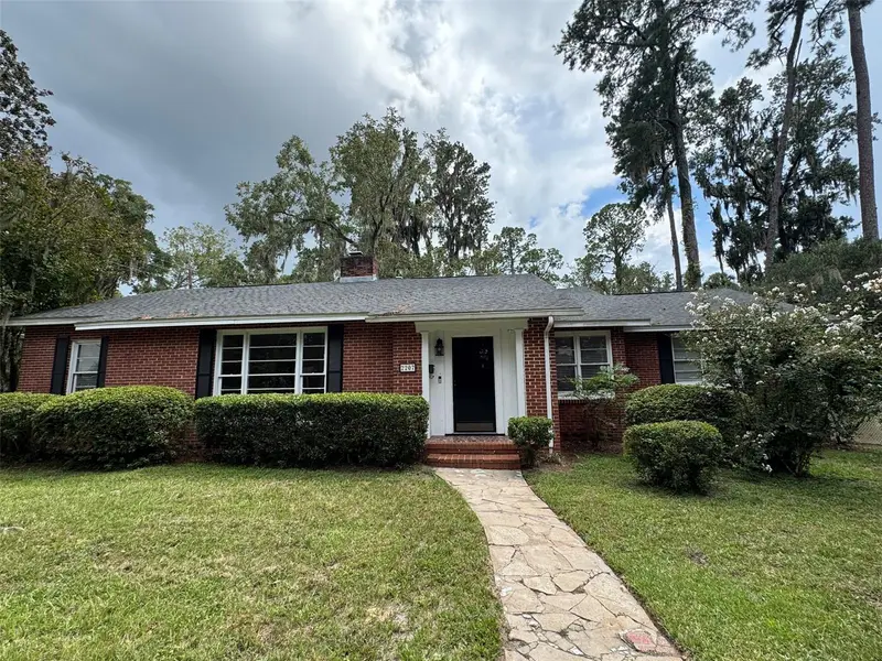 2207 Nw 2nd Ave, FL