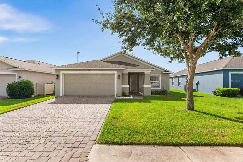 171 Lake Mariana Pl, FL