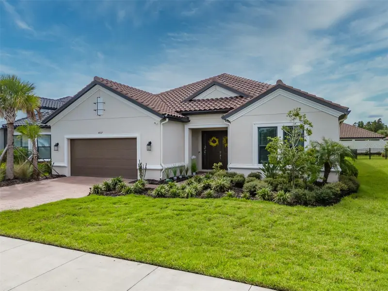 4727 Freccia Loop, FL