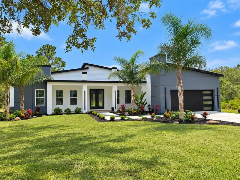Royal Trails listing