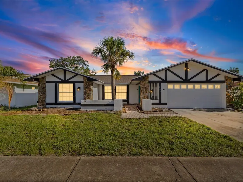 6907 Bottle Brush Dr, FL